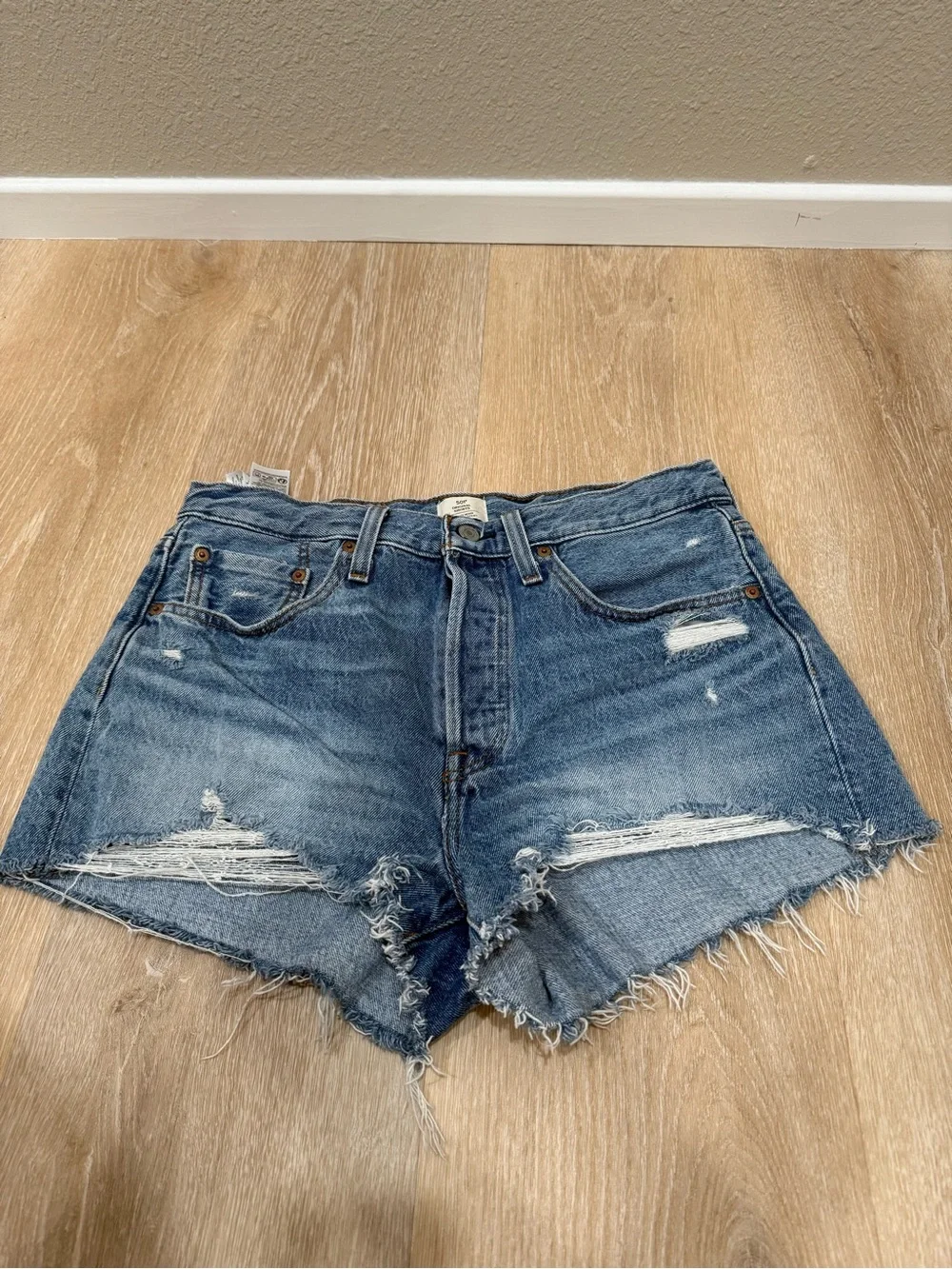 Levi's Distressed Cutoff Jean Shorts - Blue Wash